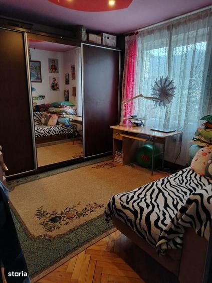 cv 164 D.Cantemir , apartament 2 camere semidecomandat - 5