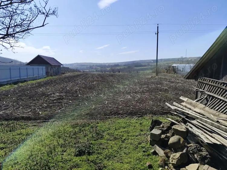 Vand casa batraneasca in Siret -Manastioara - 1