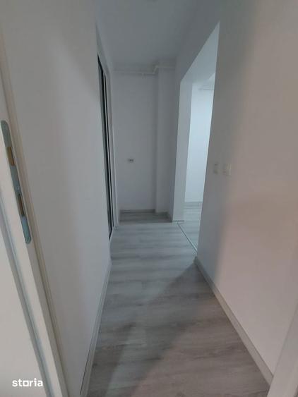 Bloc nou! Vanzare apartament 2 camere, zona micro 6 - Targoviste - 6