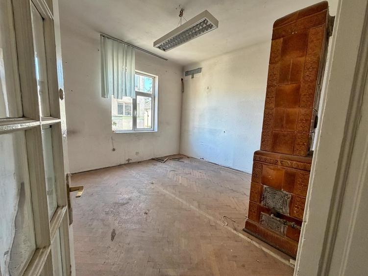 Investitie in Dorobanti - Vila cu balcoane frantuzesti - Structura din beton - 4