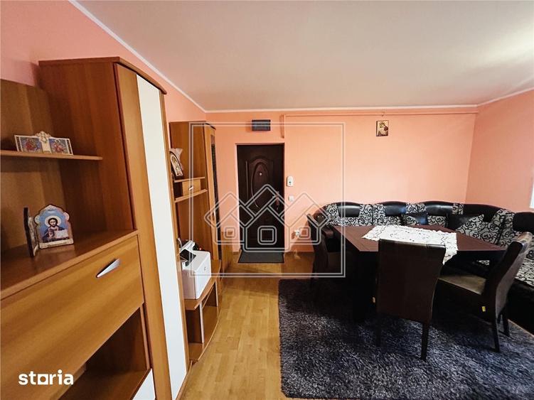 Apartament cu 2 camere în Valea Aurie