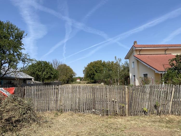 Particular Izvorani Intravilan - 8