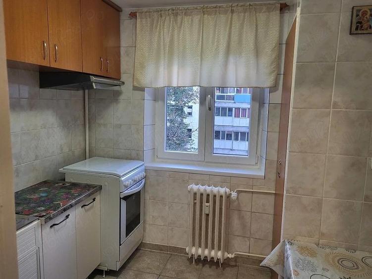 Inchiriez garsoniera Piata Salajan - 5