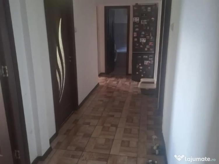 Apartament 3 Camere - Calea Bucure?ti Nr. 7, Centrul Civic, Brasov - 1