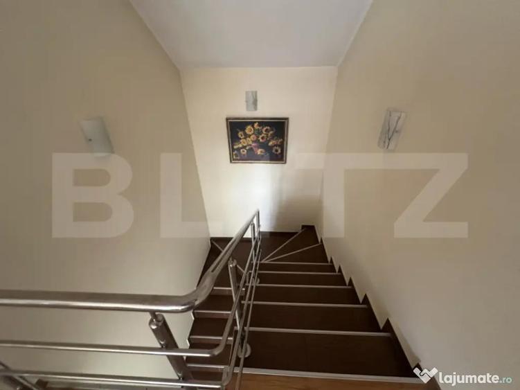 Casa spa?ioasa cu etaj, teren generos ?i livada, Zona P - 14