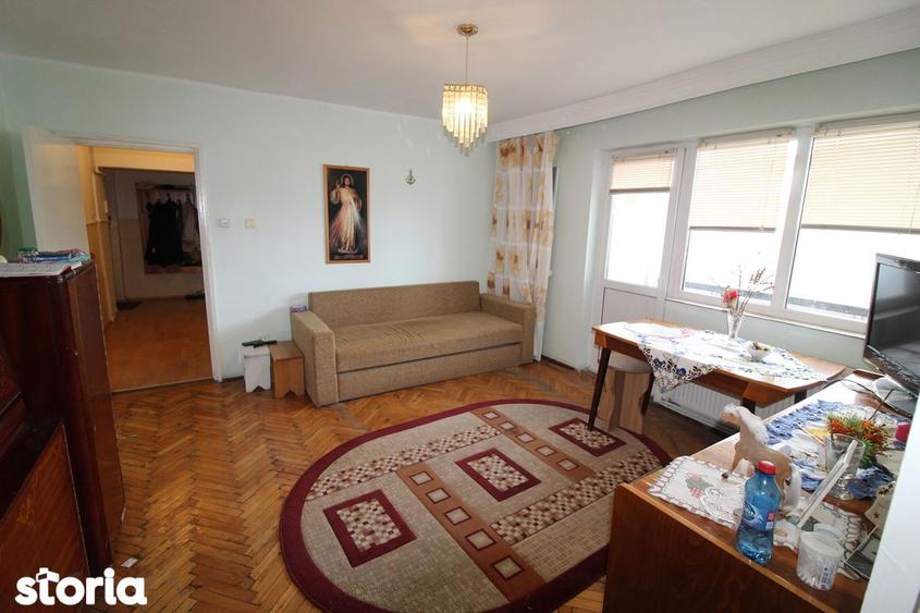 Vand apartament cu 3 camere in Calan, Central-Str.Traian, etaj 2... - 11