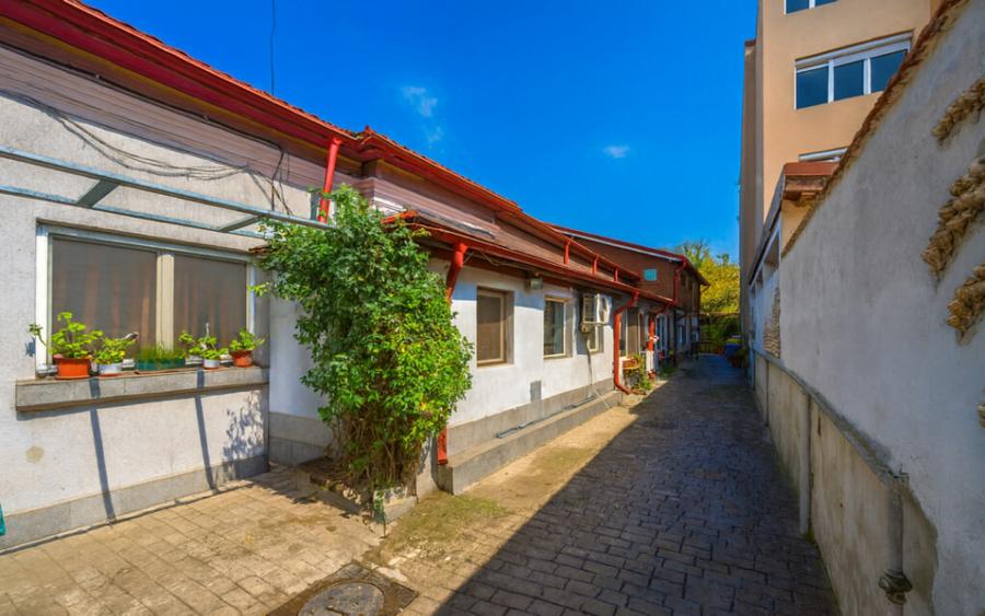 VIILOR - ECHINOCTIULUI, CASA 211 MP UTILI, LOT 460 MP! - 17