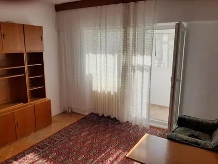 Apartament cu 1 camera, decomandat, zona Tatarasi - 2