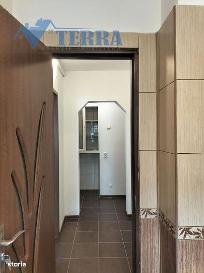 Garsoniera spatioasa si luminoasa de inchiriat - Mioveni. - 6