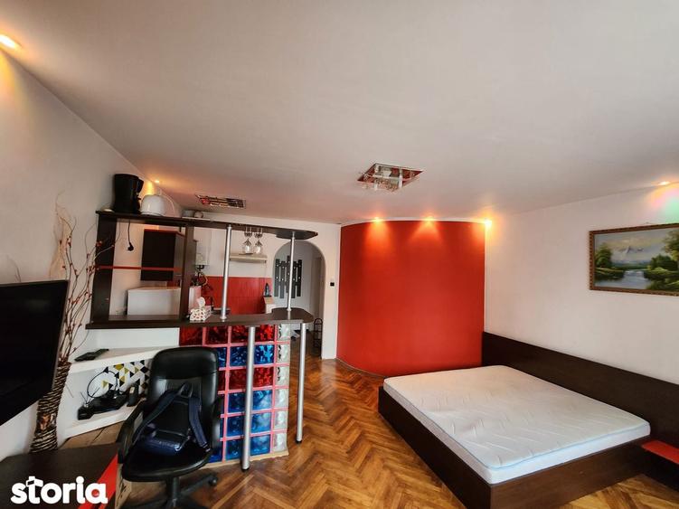 Garsoniera situata la casa, etaj 1,zona 15 Noiembrie,mobilata, utilata - 5