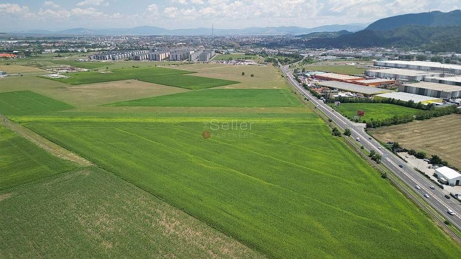 Teren intravilan - 16