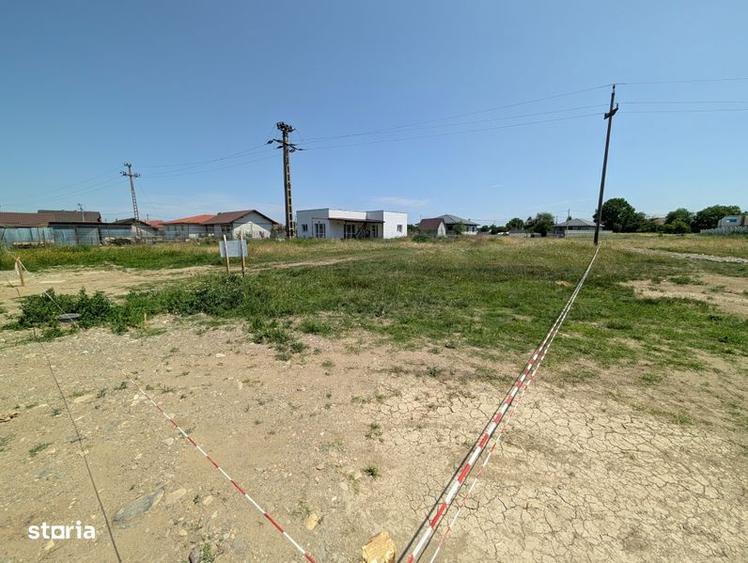 Teren intrav. 946 mp Mihai Viteazu front 22 m CU + aviz curent - 2