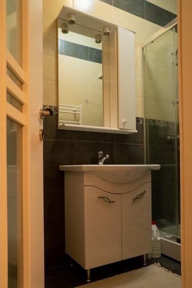 Apartament de Vânzare-3 Camere ,2 Băi -150000 EURO - 7