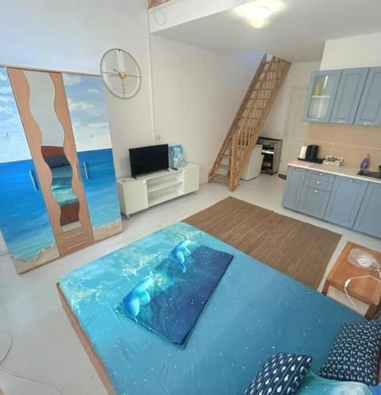 Apartament de vanzare cu vedere la piscina - 1