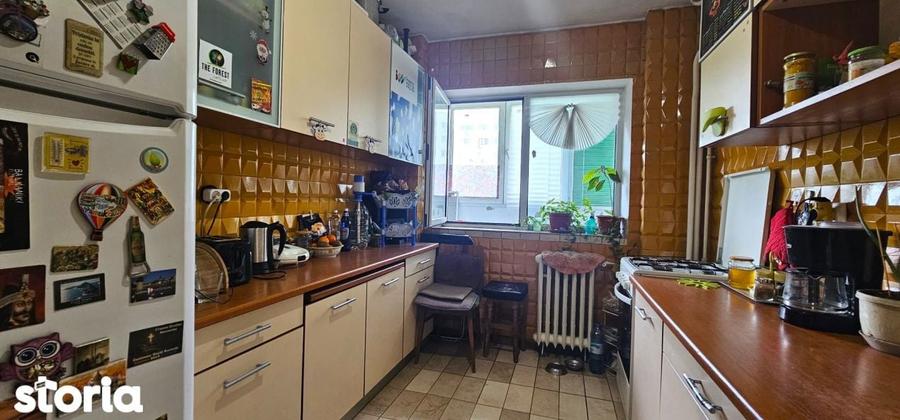 Apt 4 camere, zona Bucur OBOR, bloc anvelopat - 12