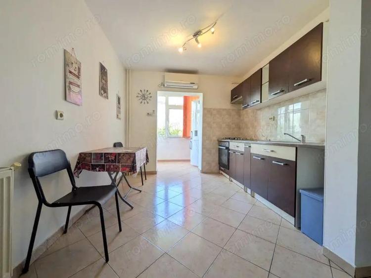 NORD, Bloc 1986, Apartament 2 cam DECOMANDAT, et 2/4 Renovat & MOBILAT - 3