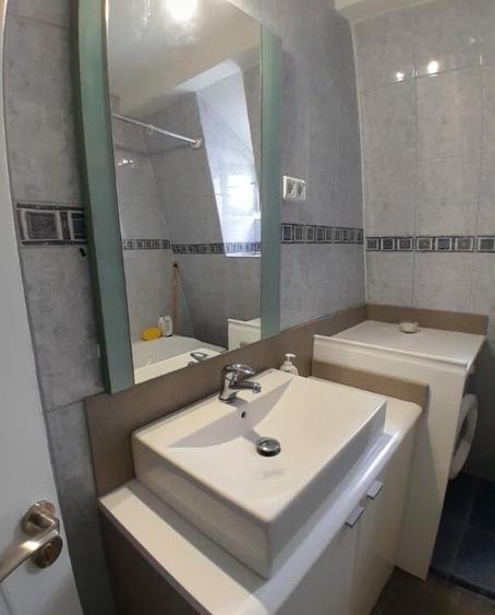 Apartament cu 3 camere Zona Zamca - 11