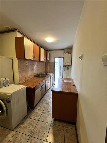 Apartament 2 camere decomandat intrare Racadau- Carpatilor - 8
