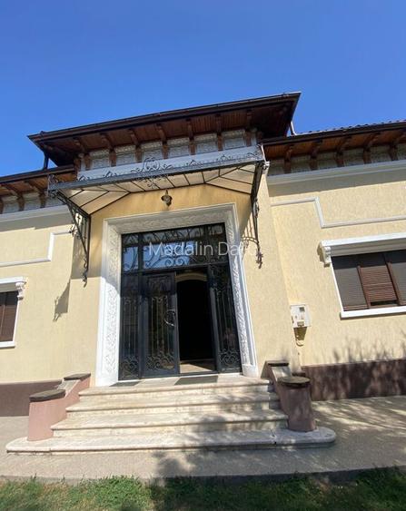Piata Unirii-metrou Tineretului-Parcul Tineretului Piata Unirii-metrou Tineretului-Parcul Tineretului