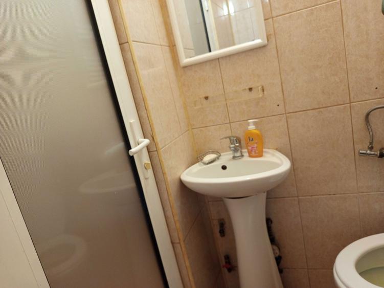 Inchiriez apartament cu 1 camera, zona Iulius Mall, parter inalt - 5
