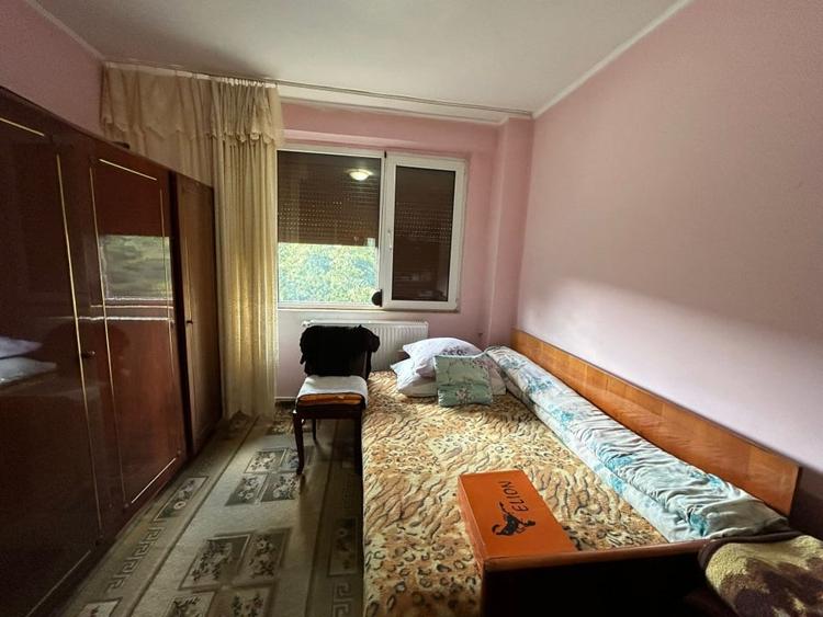 Apartament 3 camere Decomandat, Hipodrom etaj 3, mobilat utilat. - 4