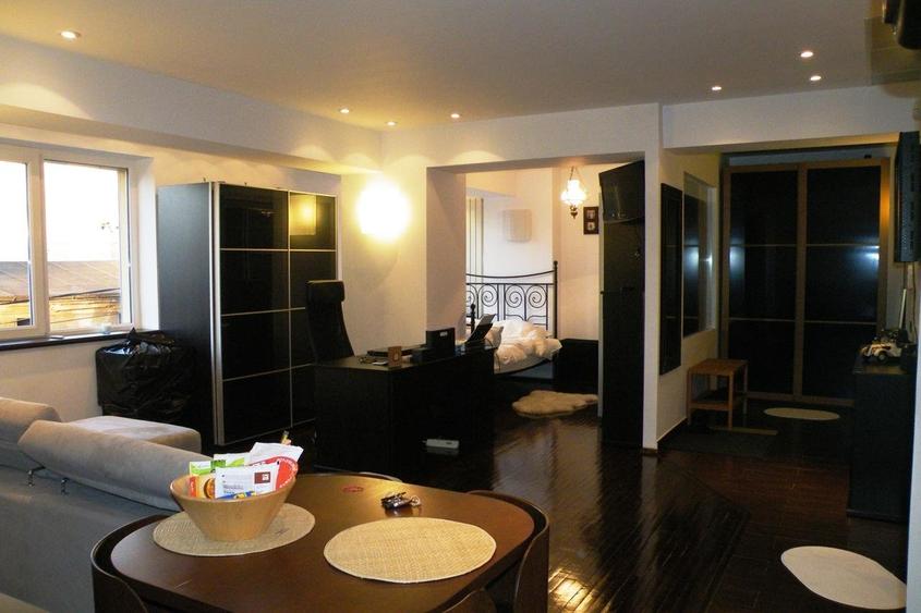 Mosilor : Studio spatios de 52mp, bloc 2008, aflat intr-o zona de exceptie ! - 1