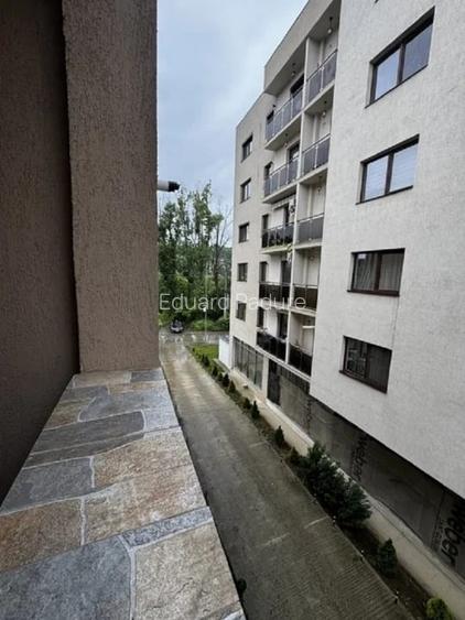 Apartament cu 2 camere decomandat în Semicentral Apartament cu 2 camere decomandat în Semicentral