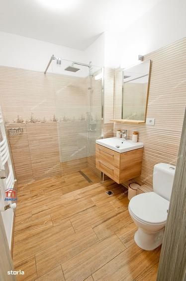 Apartament rafinat, 3 camere, complet renovat ?iglina 2, etaj 1 - 4