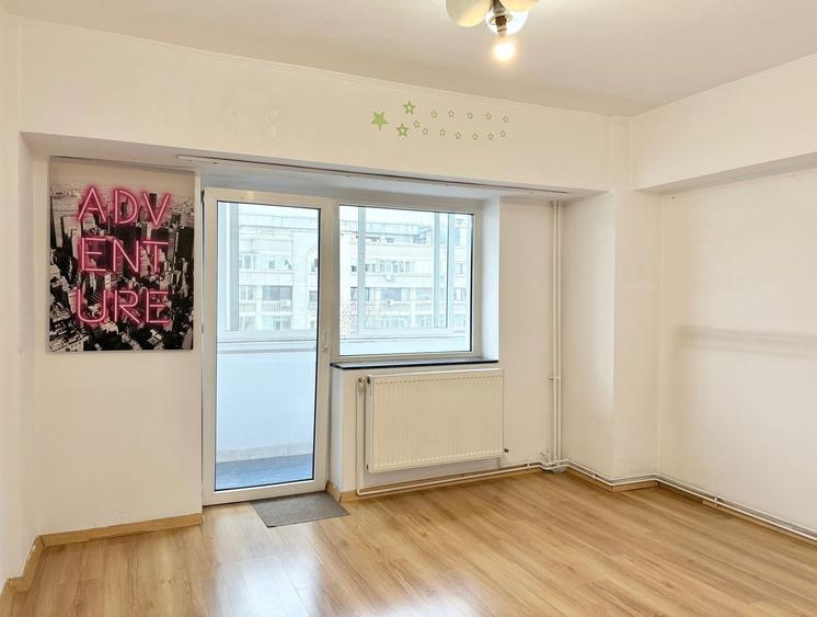 APARTAMENT CU 4 CAMERE AFLAT PE BD DECEBAL APROAPE DE PTA ALBA IULIA - UNIRII - 11