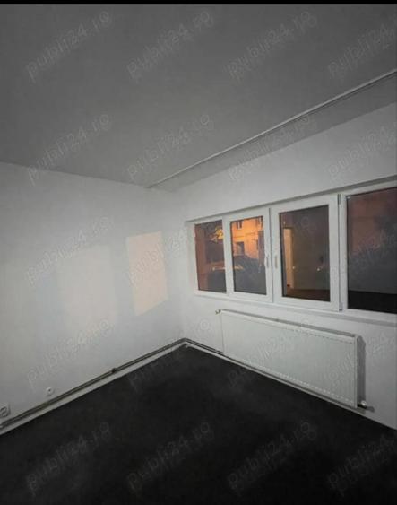 De inchiriat Garsoniera - 3