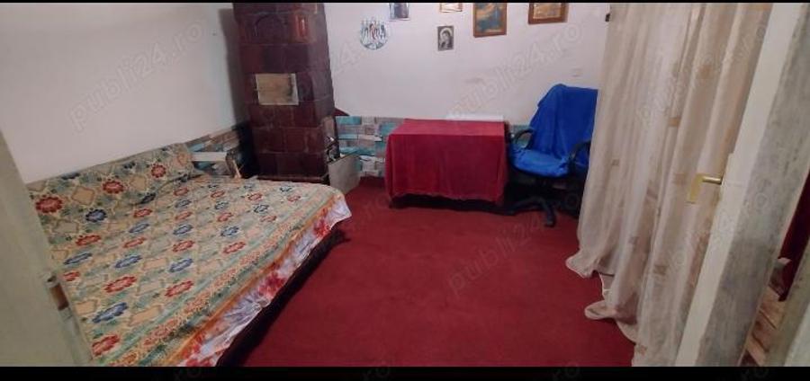 Teren si casa de vanzare - 1