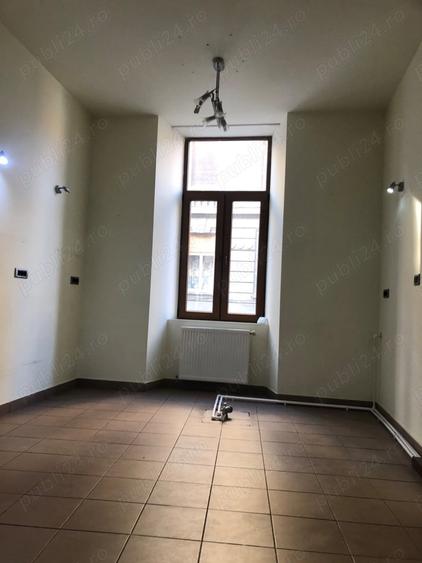 De vanzare spa?iu comercial - Arad, zona ultracentrala - 2