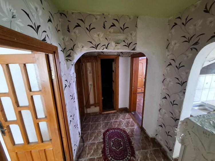 Apartament 3 camere  zona Sud - 4