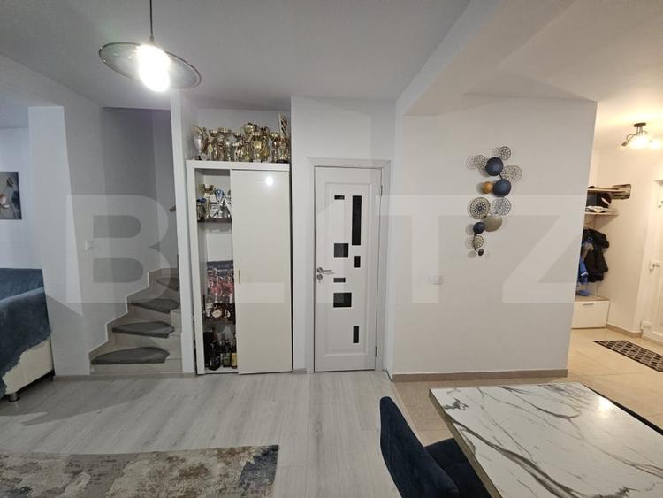 Casa de lux tip duplex cu 3 camere in zona Rediu - 9
