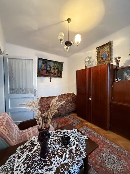 Apartament 1 cameră – Zonă centrală | Luminos | Etaj 2/2 | Acoperiș refăcut - 6