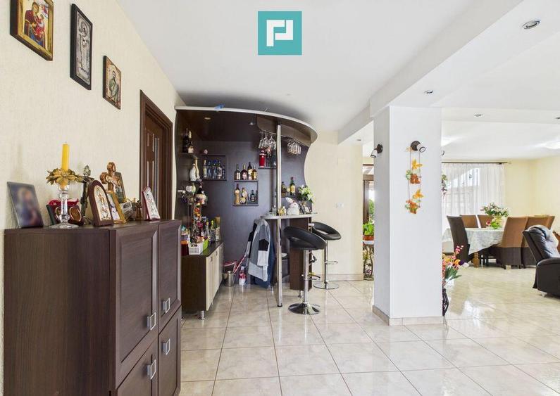 Vila cu 6 camere ?i teren generos in ?agu - 10