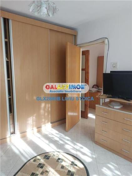 Apartament 4 camere 2 bai Izvorul Trotusului etaj 1/4 80 mp