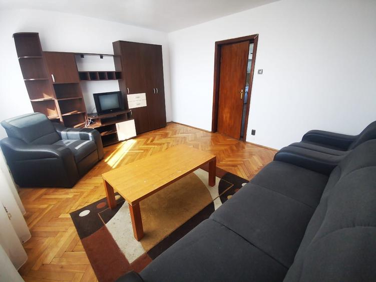 De inchiriat apartament 3 camere cu loc de parcare - Piata Unirii - 3