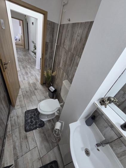 Apartament Ultracentral 2 camere decomandat centru,renovat Martie 2026 - 7