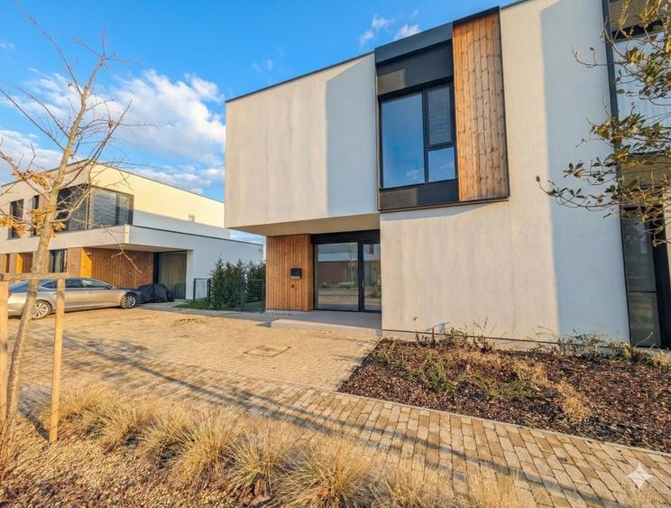 Casa 4 camere 120mp Amber Forest Tunari | 0 comision | Premium | Padure - 1