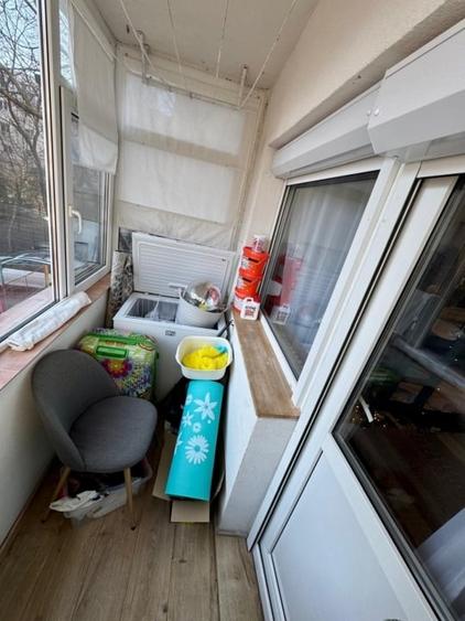 PALAS MALL - SF LAZAR - 2 CAMERE DECOMANDAT 54MP - ETAJ 1 - BLOC DIN 1982 - 4