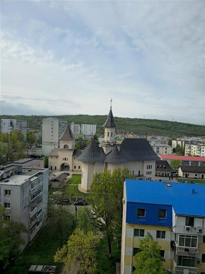 Apartament 3 camere Decomandat - Alexandru cel Bun - 4
