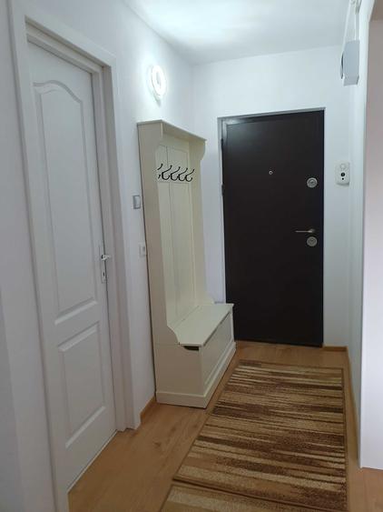 Ap cu o camera de inchiriat, str. Ion Minulescu - 1