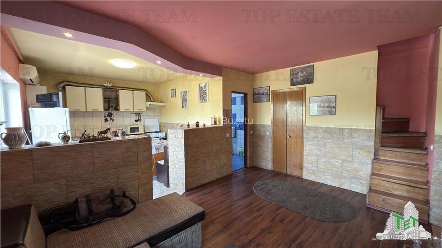 Apartament 3 camere tip duplex metrou 1 Decembrie 1918