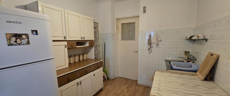 Apartament 4 camere, 83 mp, zona Vest - 8