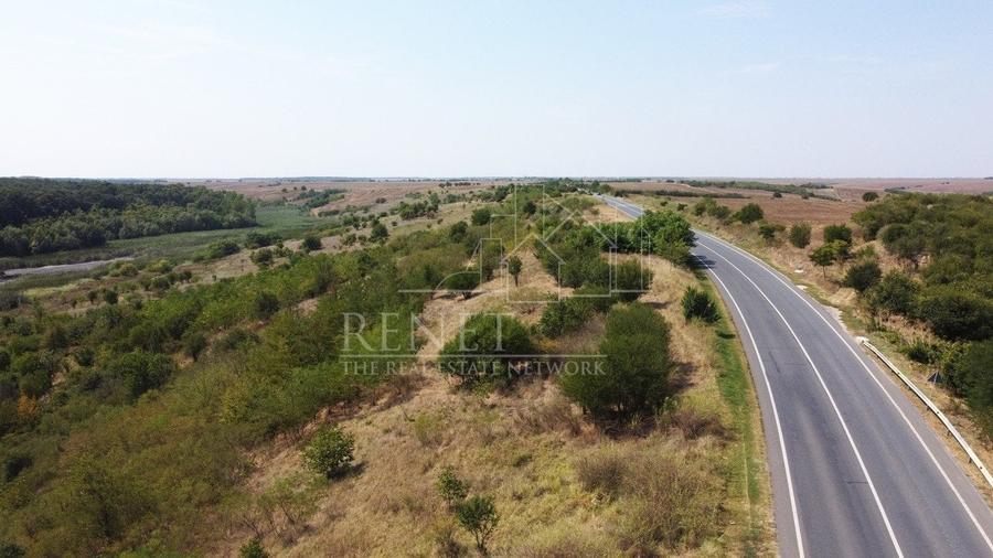 Teren langa lac Naipu - 3