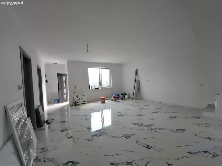 Pantelimon Ilfov parter+pod mansardabil pe placa de beton,3cam,2bai,300mp,comision 0% - 5