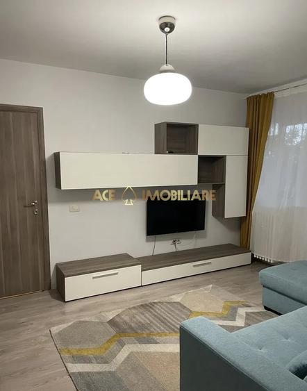 Apartament cu 2 camere semidecomandat, mobilat în Grivița