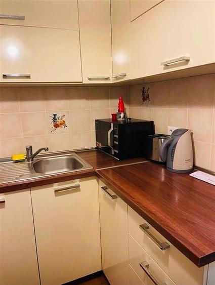 Apartament cu 2 camere semidecomandat, mobilat în Floreasca