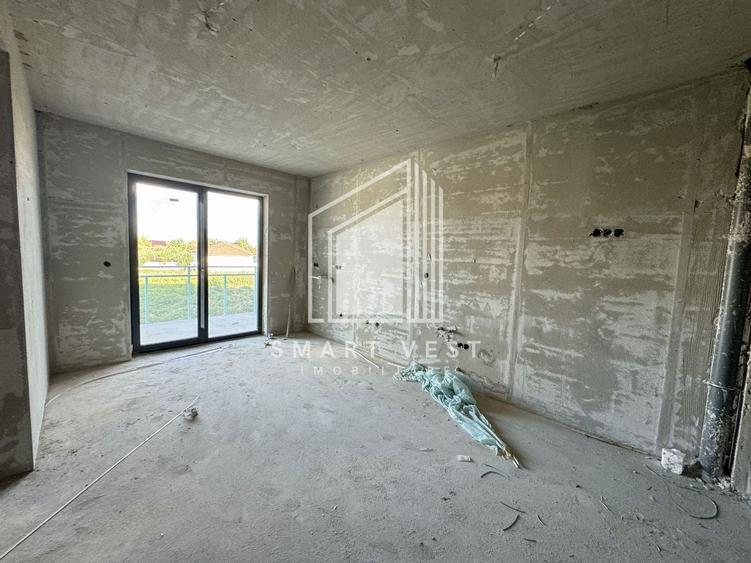Apartament cu 3 camere decomandat în Periferie